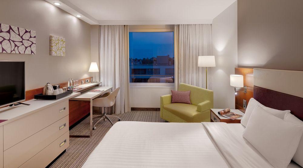 Otel Courtyard By Marriott North Zürih